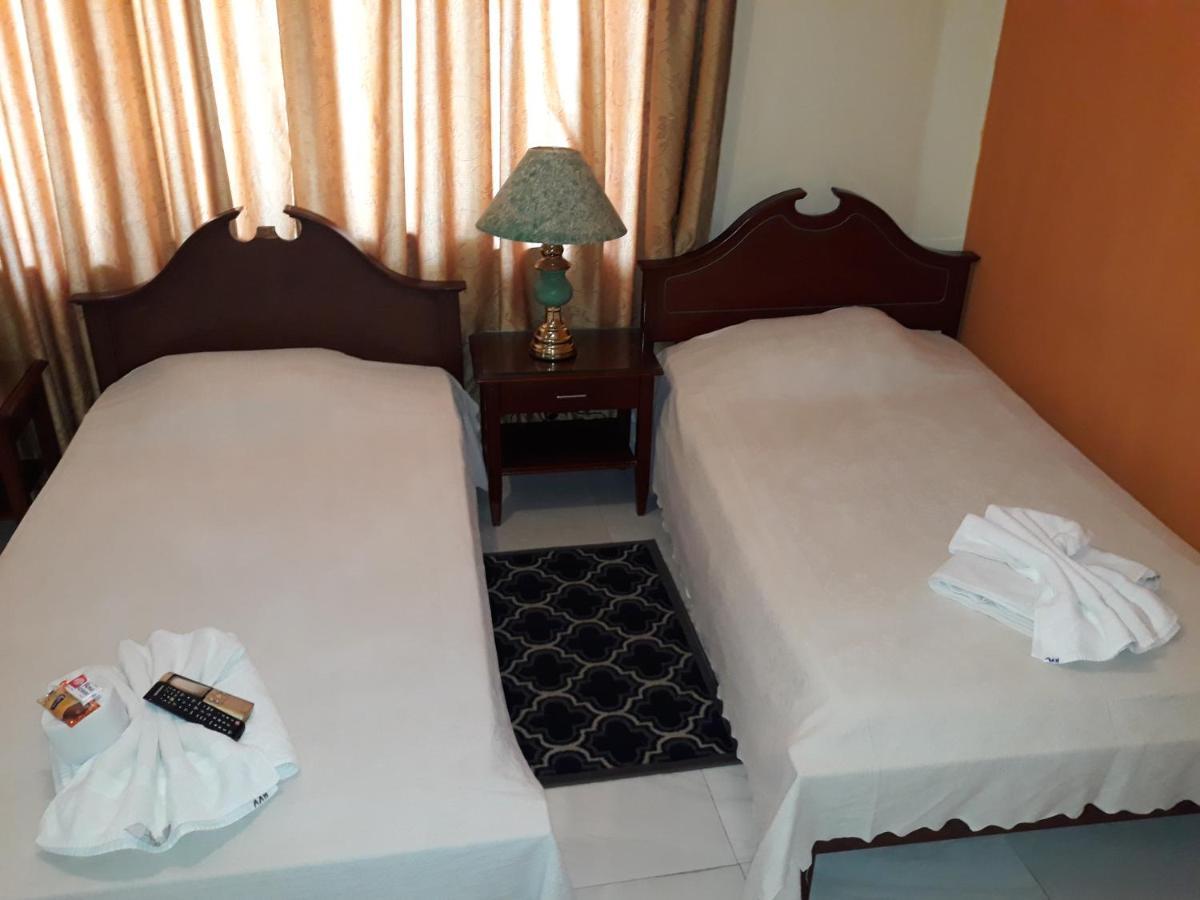 Hotel Viru Viru 1 Санта-Крус-де-ла-Сьерра Экстерьер фото